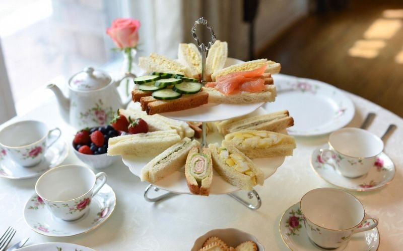 How to Serve Tea Time Sandwiches Like a Pro